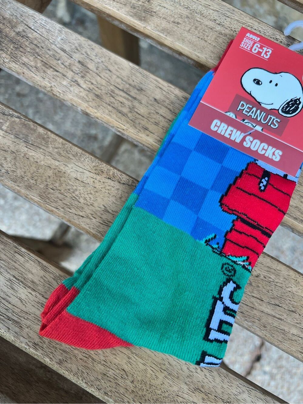 Official Peanuts Snoopy on Doghouse Crew Socks Shoe Size 6-13 New